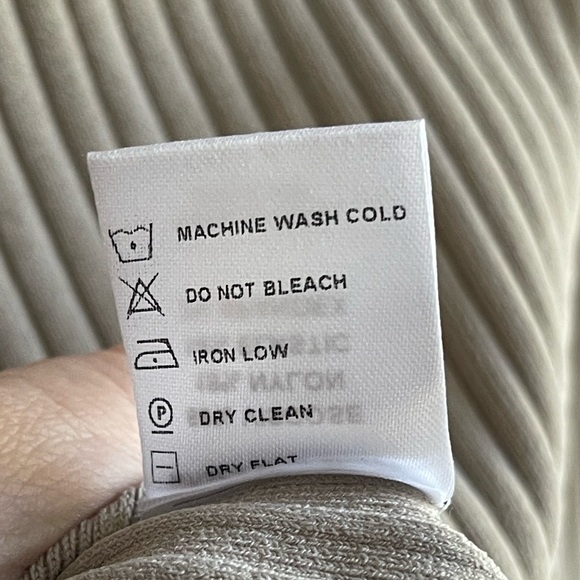 Weekend Stories NWT Neutral Beige Tan Bodycon/Stretch Mini Dress - Picture 8 of 8